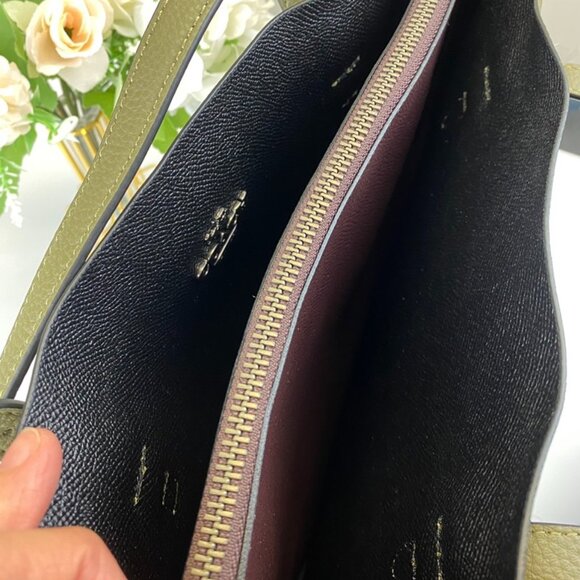 Coach 1671 Leather Mollie Tote in Kelp Black - Picture 7 of 9